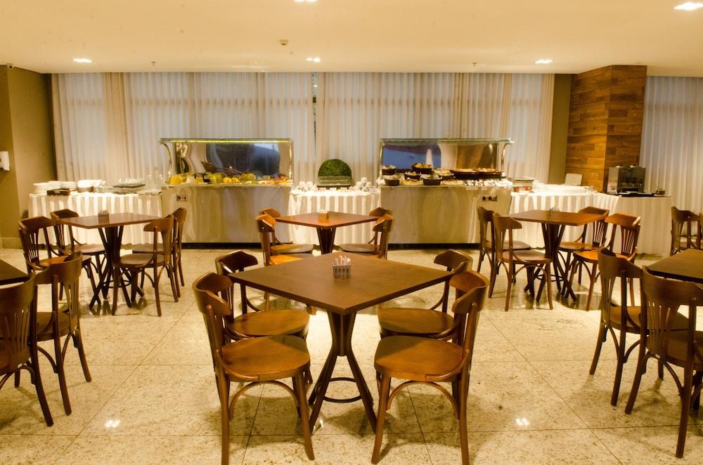 Ville Celestine Condo Hotel E Eventos Бело Оризонти Екстериор снимка