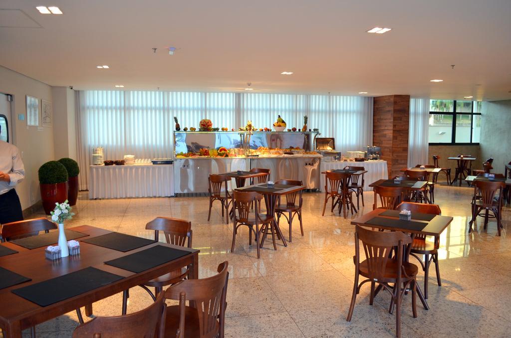 Ville Celestine Condo Hotel E Eventos Бело Оризонти Екстериор снимка